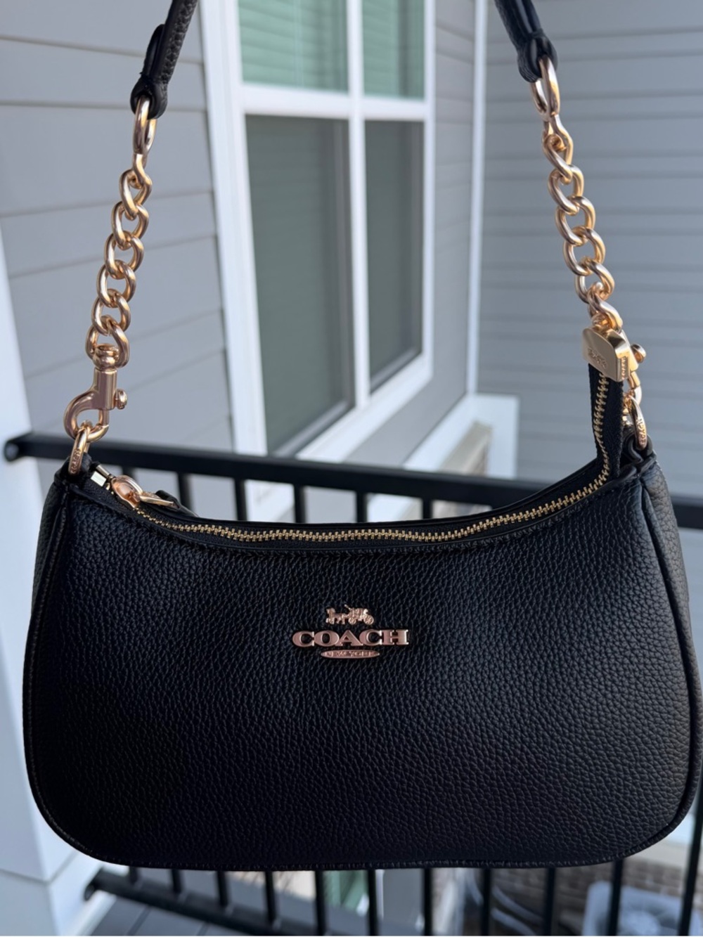 Coach Teri Shoulder Bag In Black